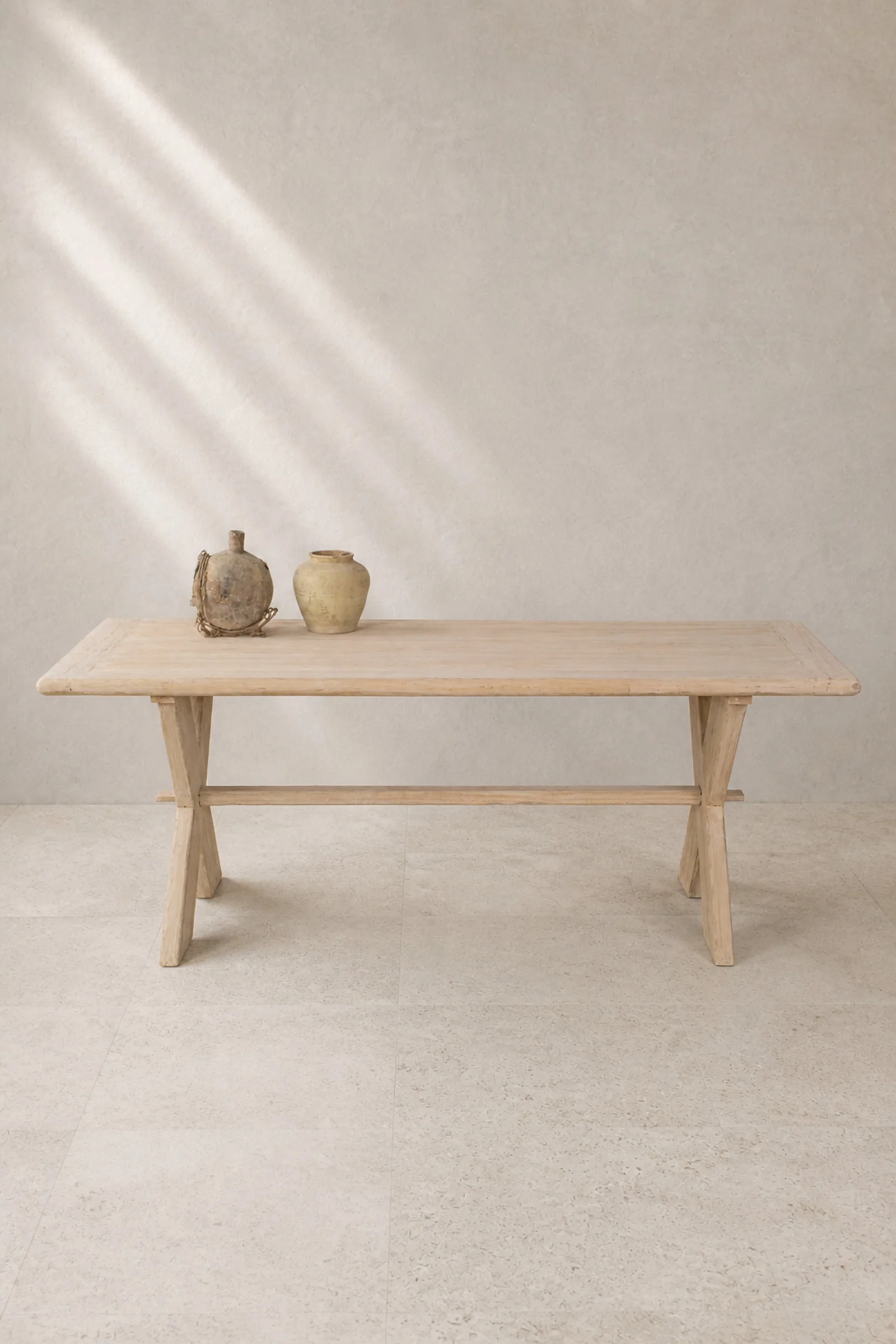 Solid wood furniture from the Fenghe wholesale collections